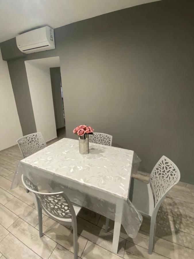 Casa Vacanze Figurelle Napoli Dış mekan fotoğraf
